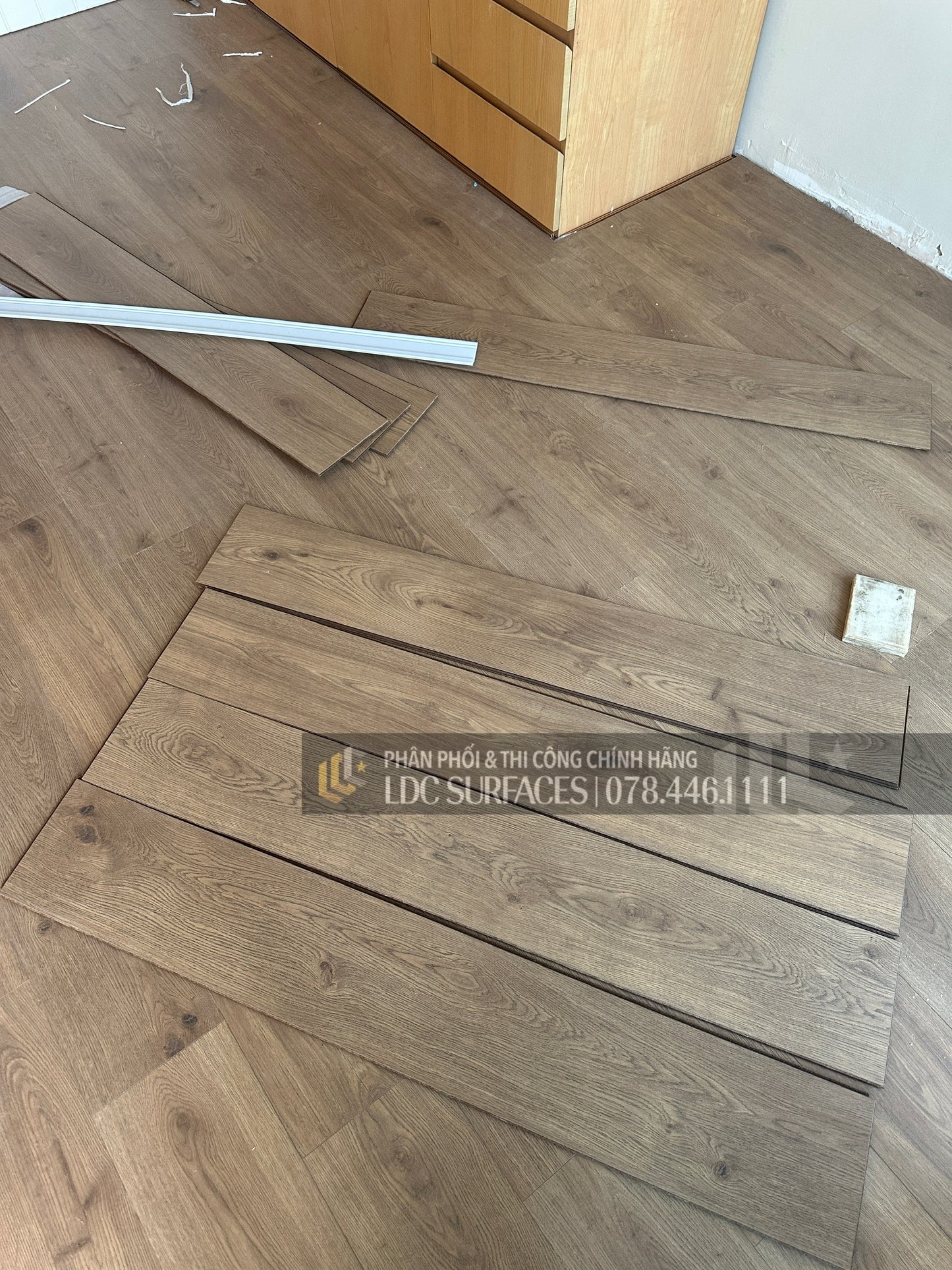 Sàn gỗ công nghiệp Endura Đức 8mm