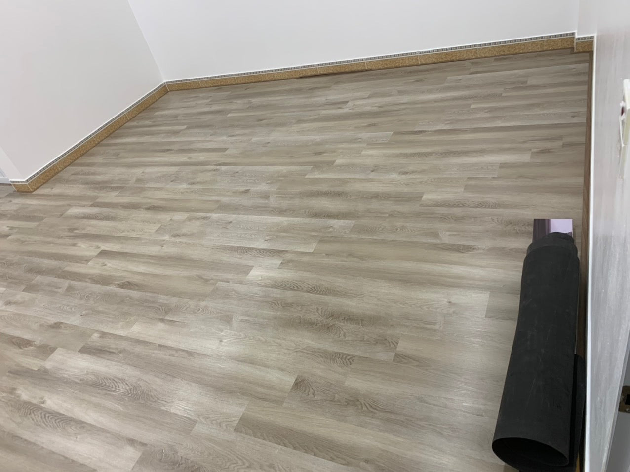 Sàn thạch anh chuẩn Đức Kobler K26