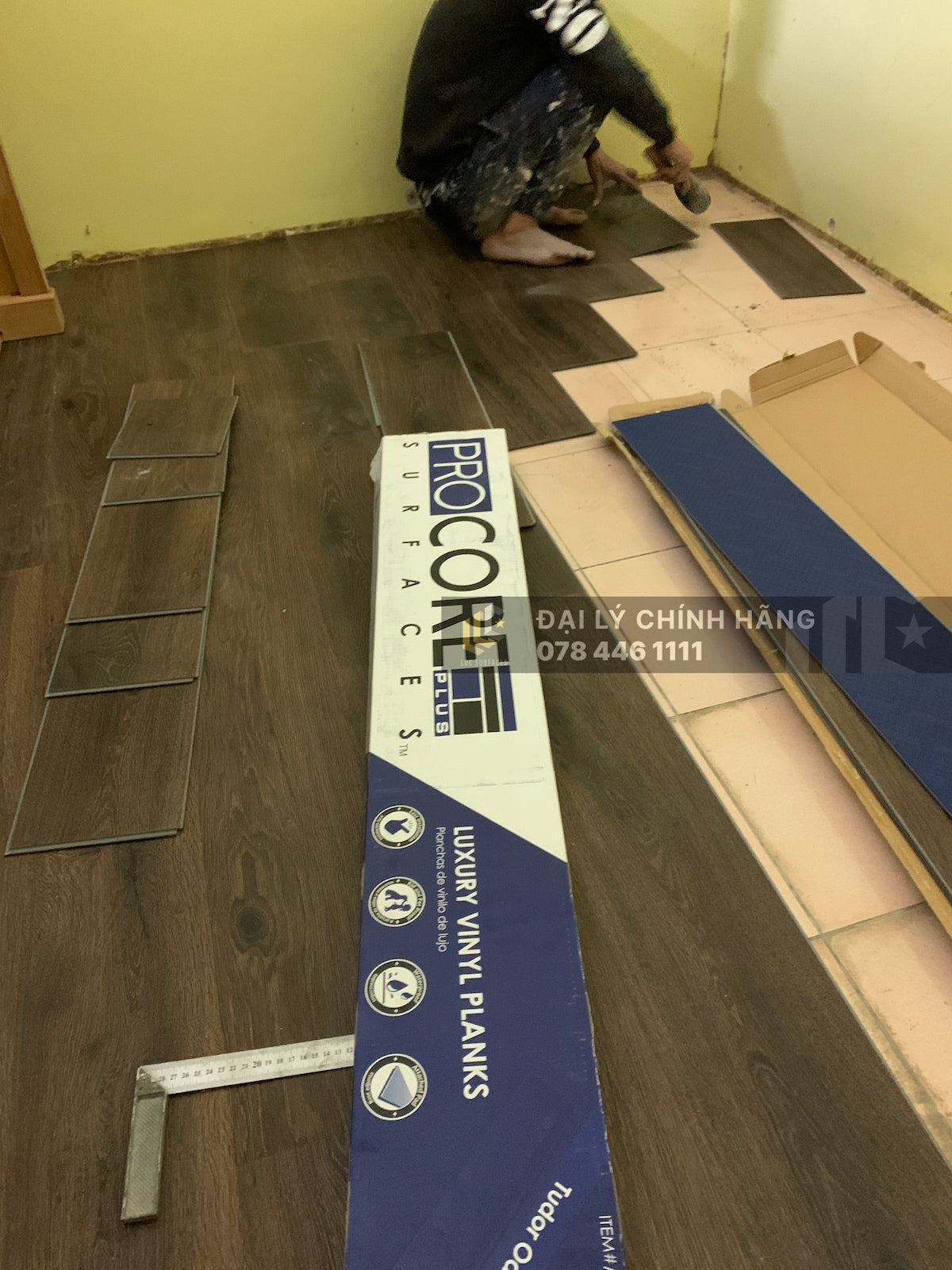 Sàn nhựa đá công nghệ SPC hèm khóa Á Mỹ xuất dư Mỹ 5mm