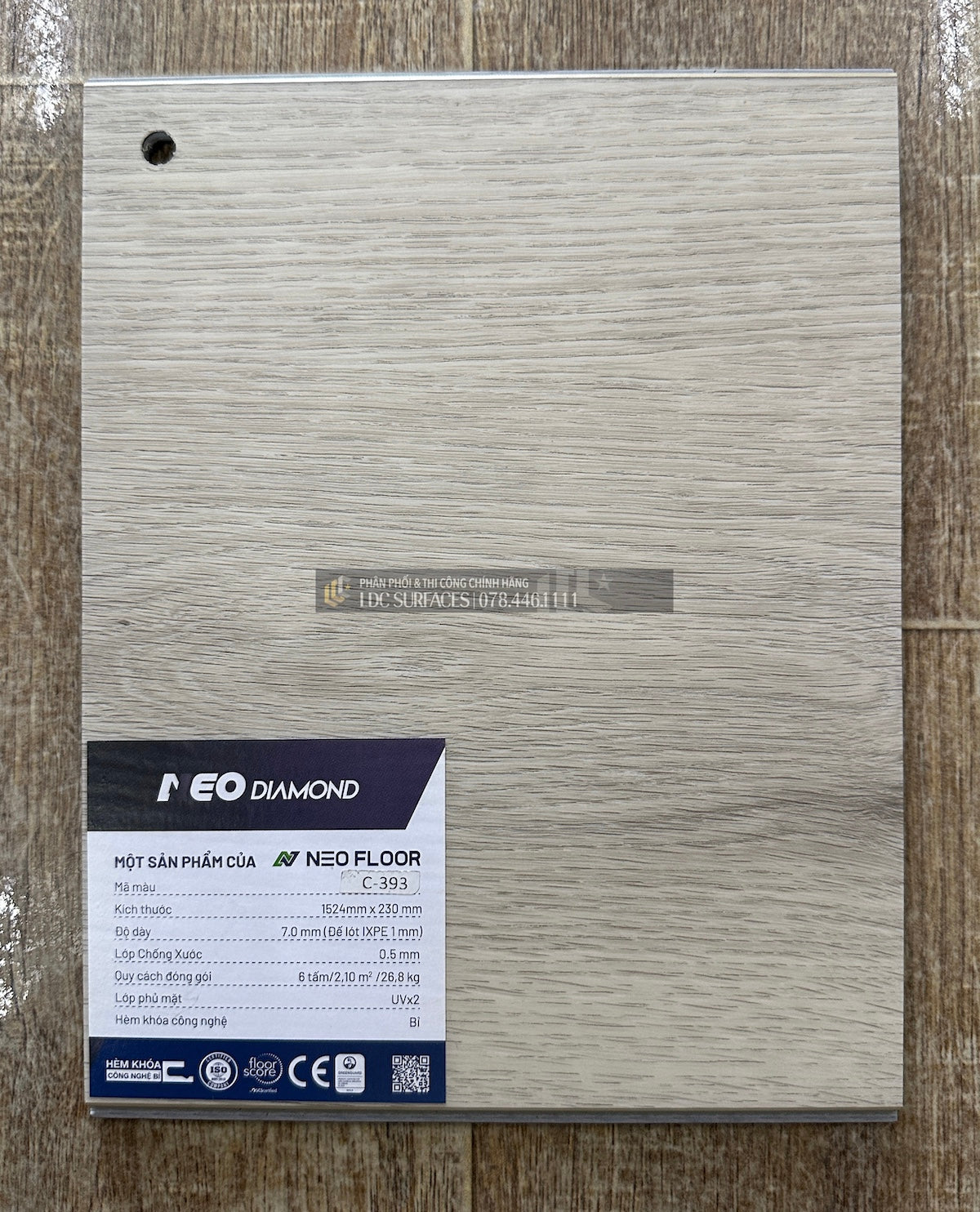 Sàn nhựa đá công nghệ SPC hèm khóa Neo Floor Multilayer EIR 7mm C-393