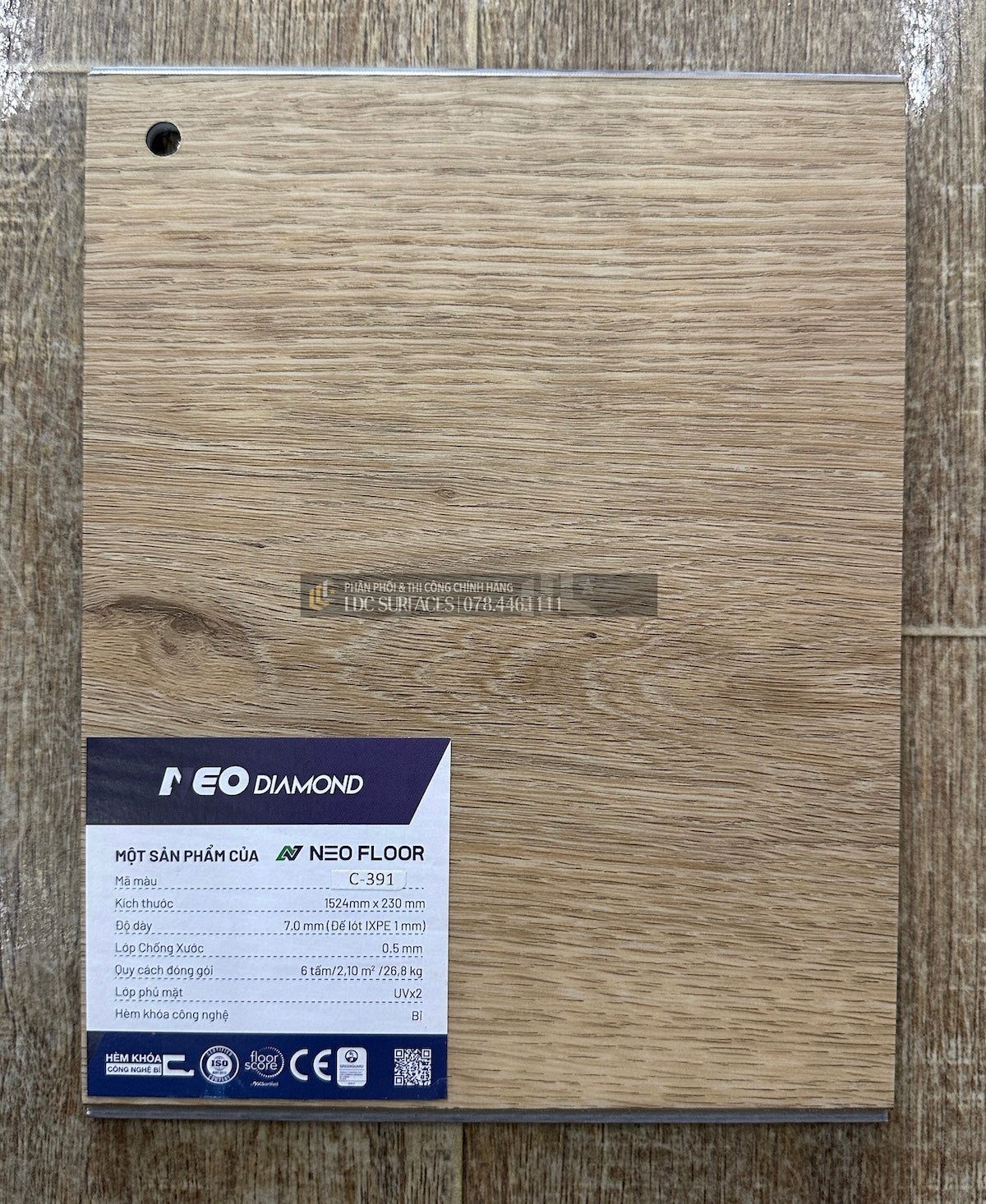 Sàn nhựa đá công nghệ Spc hèm khoá Neo Floor Diamond