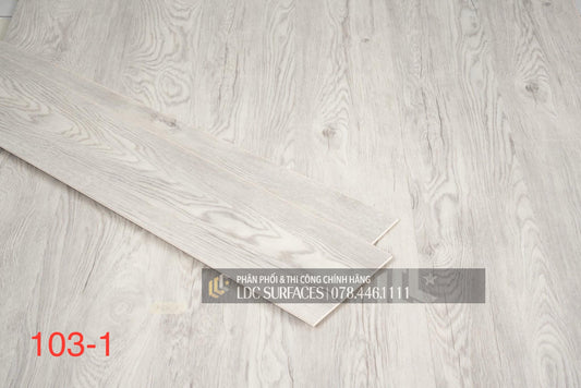 Sàn nhựa đá công nghệ Spc hèm khoá Neo Titan là dòng sản phẩm sàn nhựa đá công nghệ Spc hèm khoá ra mắt đầu tiên và cũng là dòng sản phẩm cao cấp và chất lượng tạo nên tên tuổi thương hiệu Neo Floor tại thị trường Việt Nam cũng như thị trường Quốc Tế