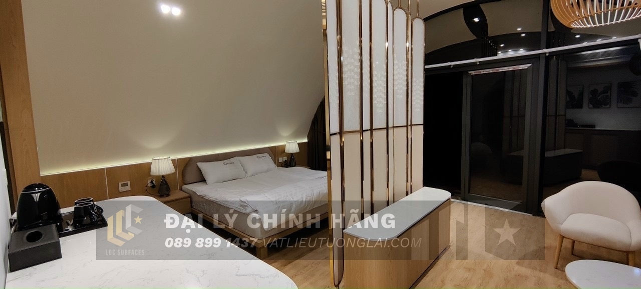 Sàn nhựa đá công nghệ SPC hèm khóa Royal Crystal RCFW