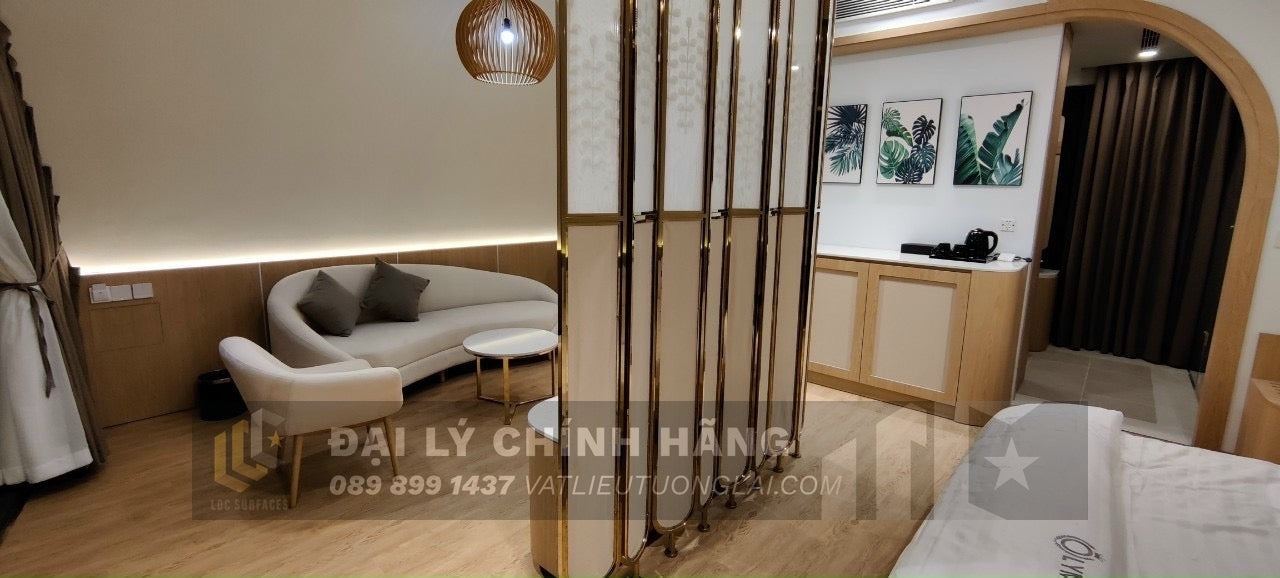 Sàn nhựa đá công nghệ SPC hèm khóa Royal Crystal RCFW