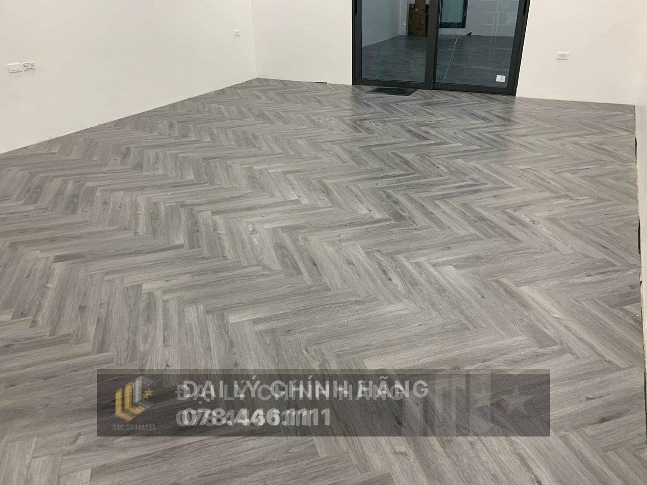 Sàn gỗ công nghiệp CHARM lát xương cá XC205