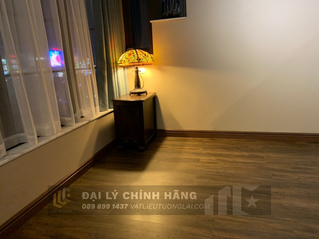 Sàn nhựa đá công nghệ SPC hèm khóa Royal Crystal RCFW