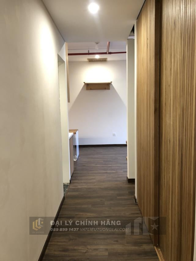 Sàn nhựa đá công nghệ SPC hèm khóa Royal Crystal RCFW