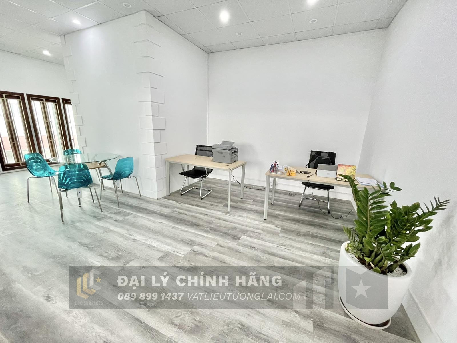 Sàn nhựa đá công nghệ SPC hèm khóa Royal Crystal RCFW