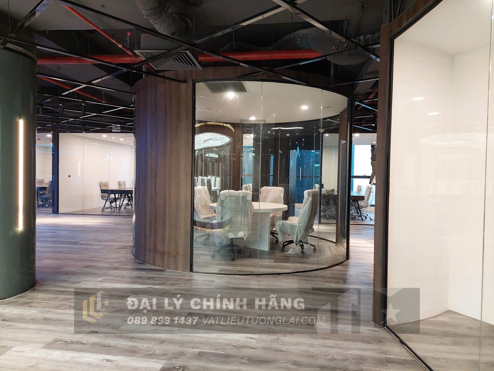 Sàn nhựa đá công nghệ SPC hèm khóa Royal Crystal RCFW